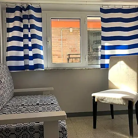 La Rue Bed & Breakfast