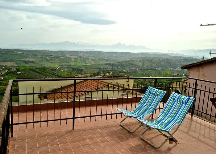 La Rue Bed & Breakfast *