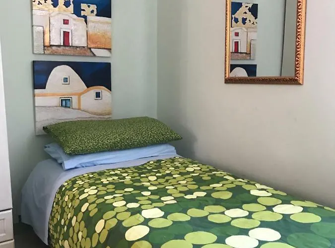 La Rue Bed & Breakfast